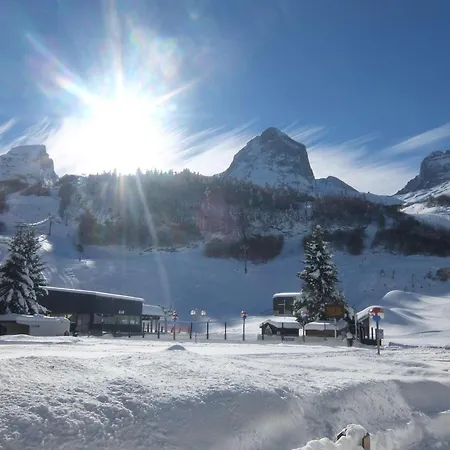 2/3 Pers, Au Coeur De Gourette, Proche Des Pistes Et Commodites - Fr-1-400-17 * Gourette